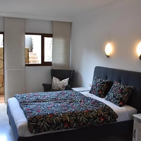 Elsa Tauro Topaz Villa Mogan