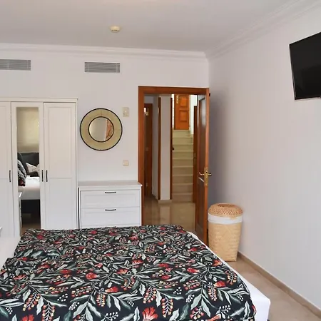 Elsa Tauro Topaz Villa *